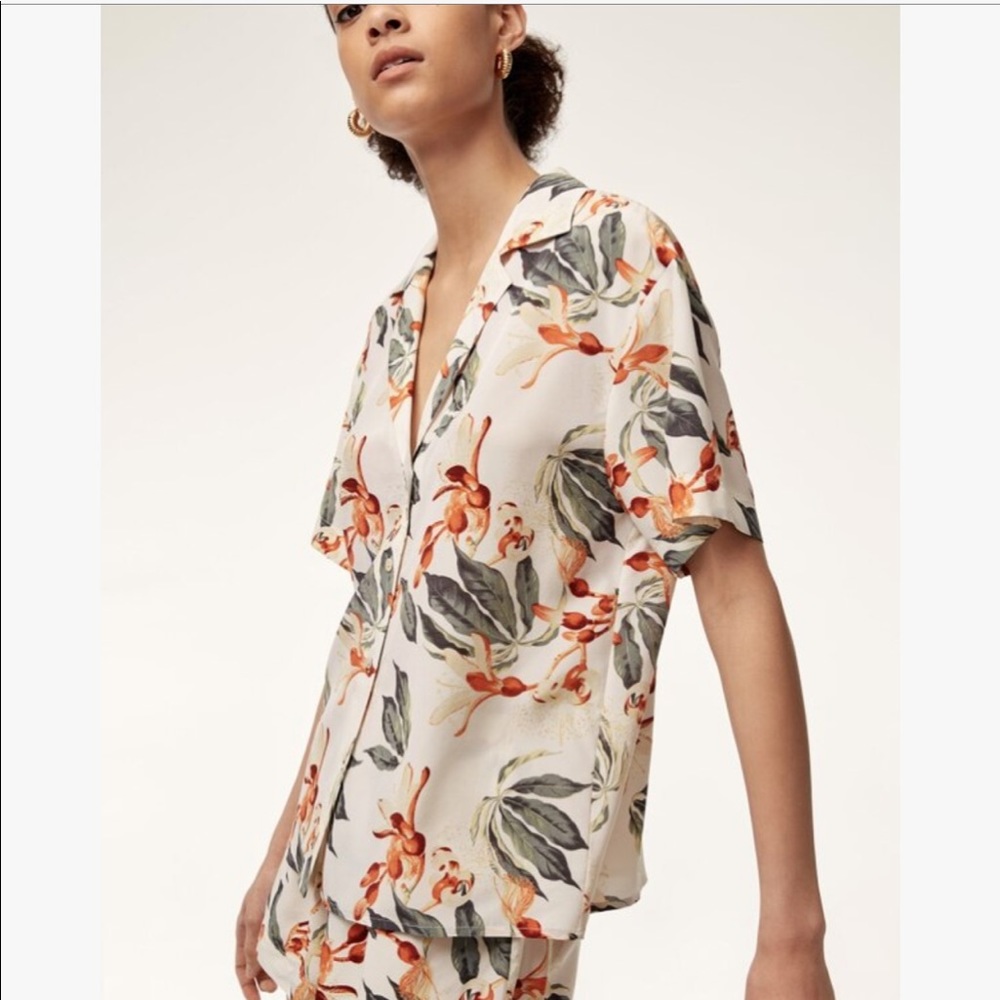 ARITZIA Rorik Floral Hawaiian Silk Blouse
